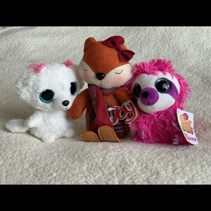 LIKE NEW bundle of 3 cute stuffed animals